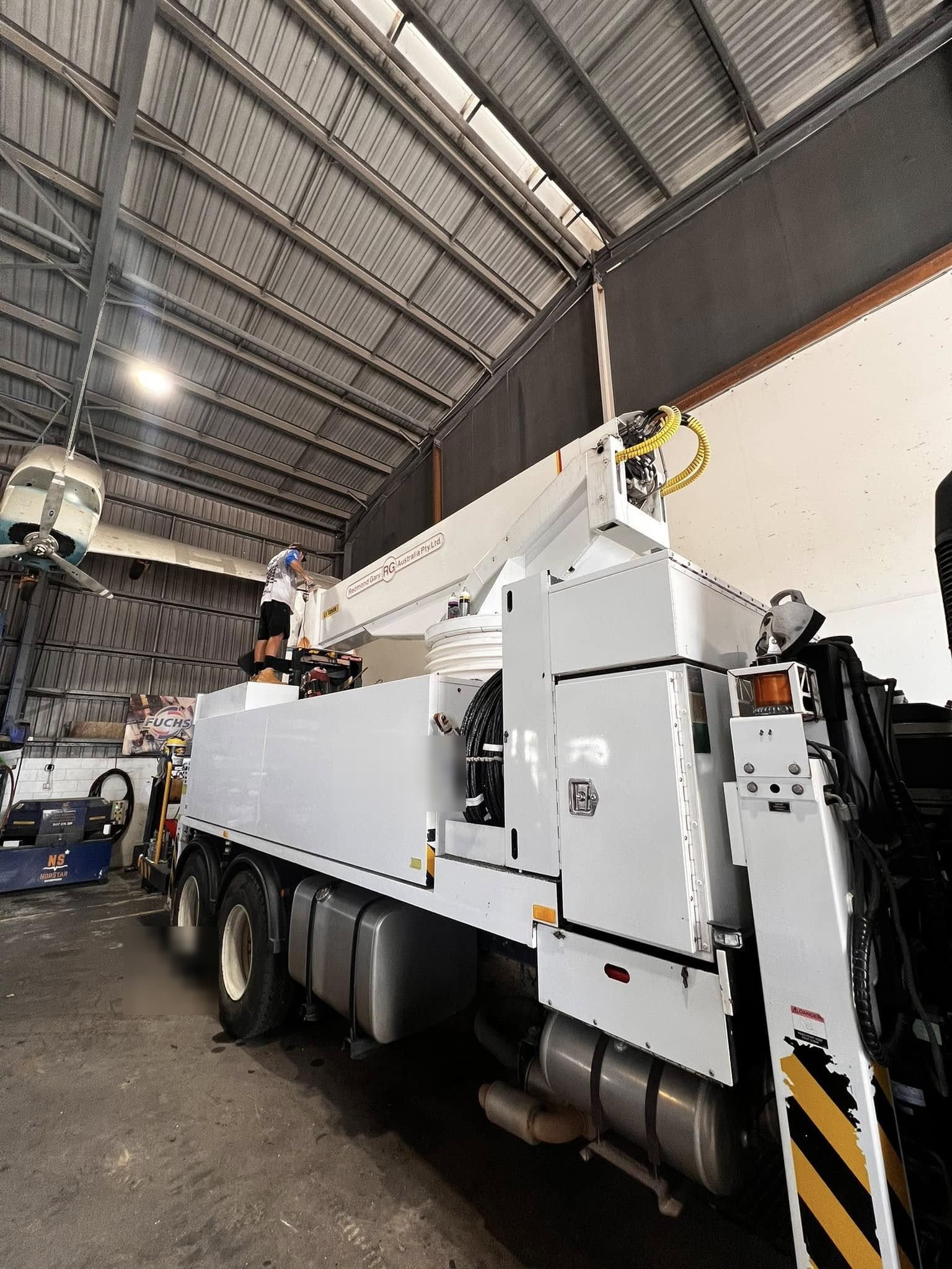 Company vehicles detailed in a single visit